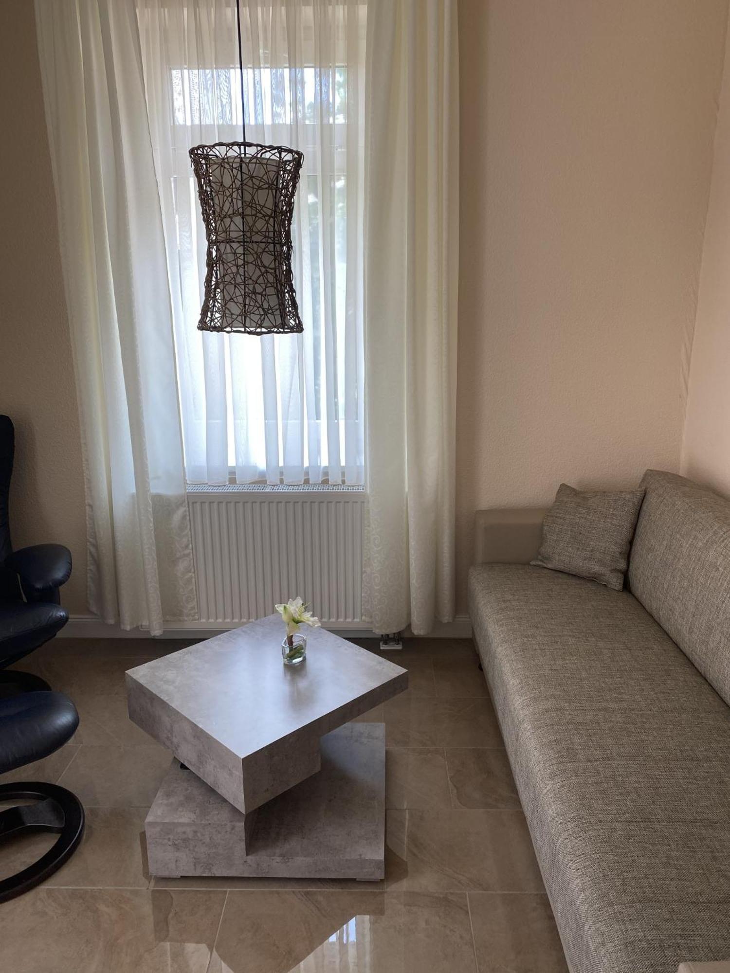 Apartments Und Zimmer Gaestehaus Matthias Drezno Pokój zdjęcie